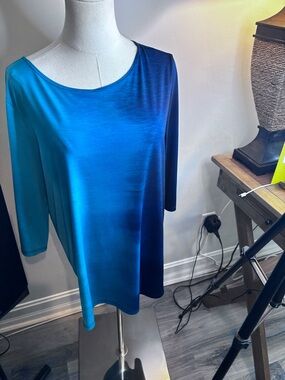 Clara Sun Woo Women's Ombre Blue Scoop Neck Top Medium